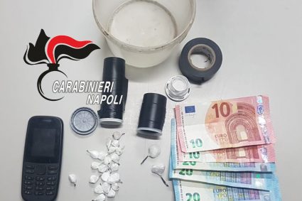 Carabinieri arrestano pusher 57enne. Cocaina in contenitori per farmaci