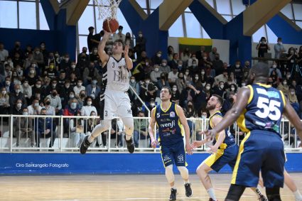Basket, play-off Serie C Gold: la Ble Juvecaserta Academy vince gara1