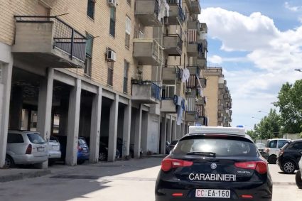 Occupazioni abusive di alloggi. Carabinieri denunciano 52 persone. Quasi il 50% delle abitazioni controllate erano occupate senza titolo