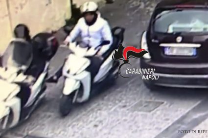 Furto a spinta: 20enne arrestato dai Carabinieri