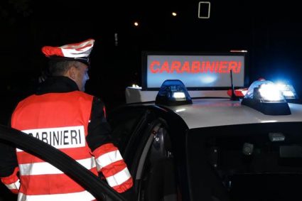 Omissione di soccorso, Carabinieri rintracciano 42enne fuggito dopo un incidente sulla domiziana