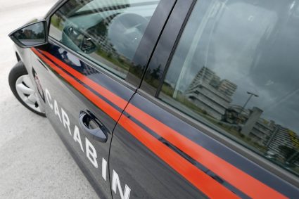 Discarica abusiva con rifiuti speciali: 45enne denunciato dai Carabinieri