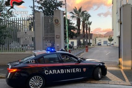 Salerno: 71enne colto da infarto, salvato dai Carabinieri
