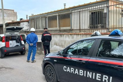 Carabinieri arrestano proprietario di un ristorante. Rubata corrente per circa 152mila euro